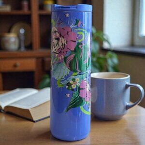 Starbucks Exclusive 2023 Holiday Blue Floral Wreath Plastic Water Bottle 20 oz